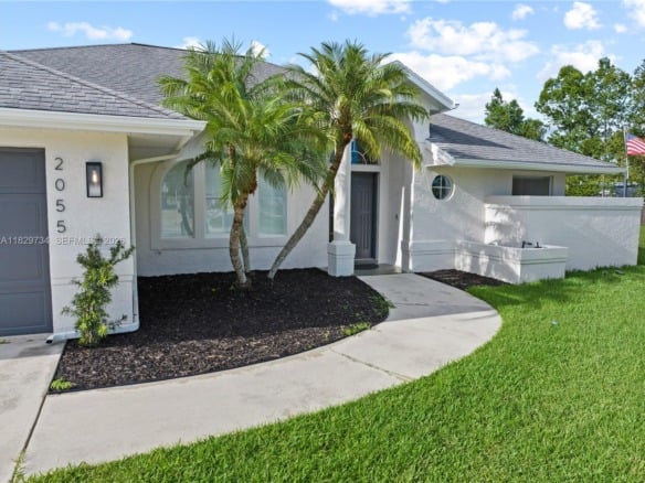 2055 SW Aaron Ln, Port St. Lucie FL 34953 — #A11829734