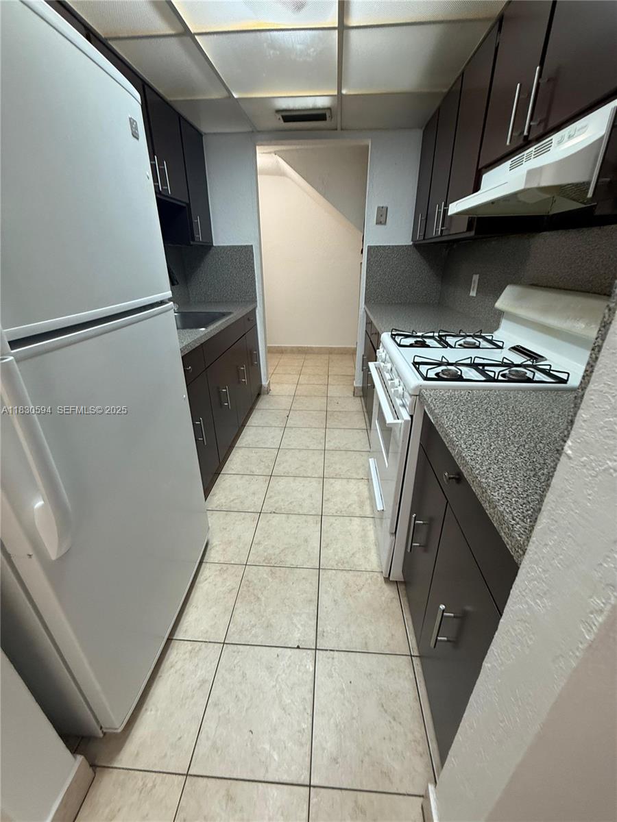 1ad5be0d-6084 1305 W 53rd St # 406, Hialeah FL 33012 — #A11830594