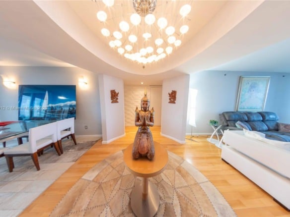 18911 Collins Ave # 2004, Sunny Isles Beach FL 33160 — #A11831912