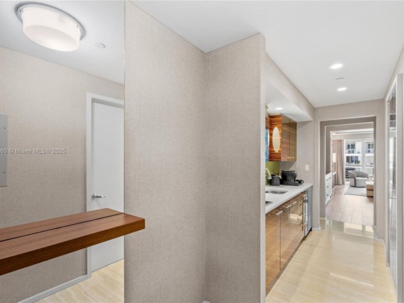 551 N Fort Lauderdale Beach Blvd # R1909, Fort Lauderdale FL 33304 — #A11836360