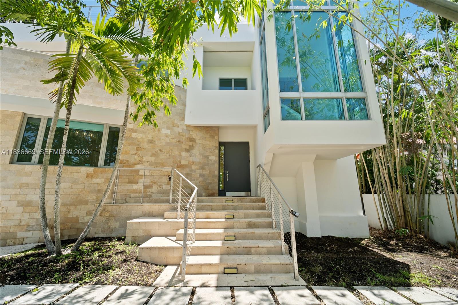 1ad5be0d-6256 5625 N Bay Rd, Miami Beach FL 33140 — #A11836669