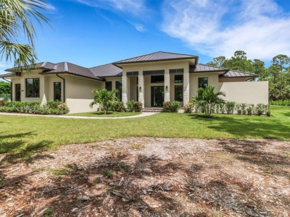 524 13th St Sw, Naples FL 34117 — #A11836667