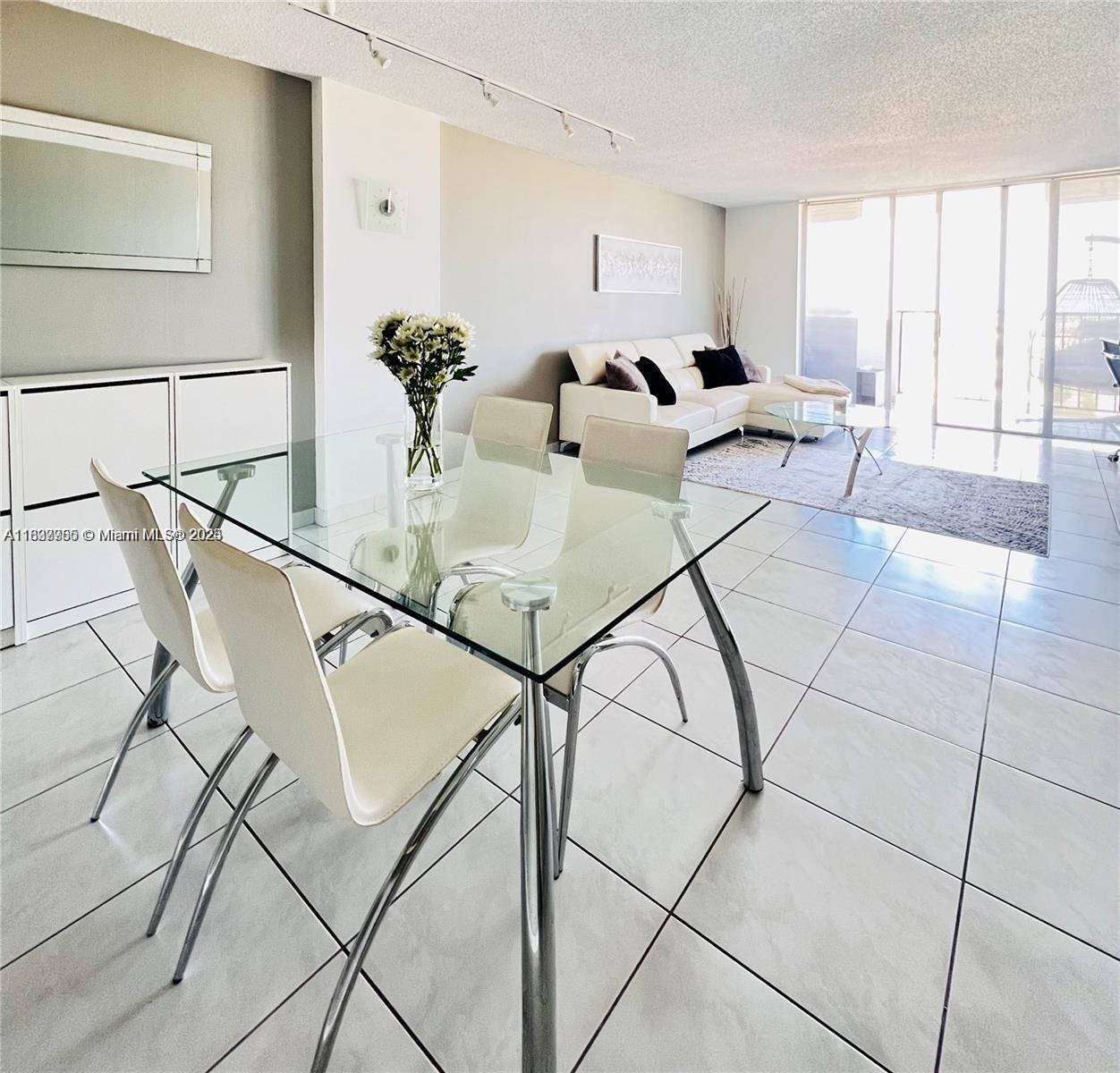 2780 NE 183rd St # 2015, Aventura FL 33160 — #A11837755