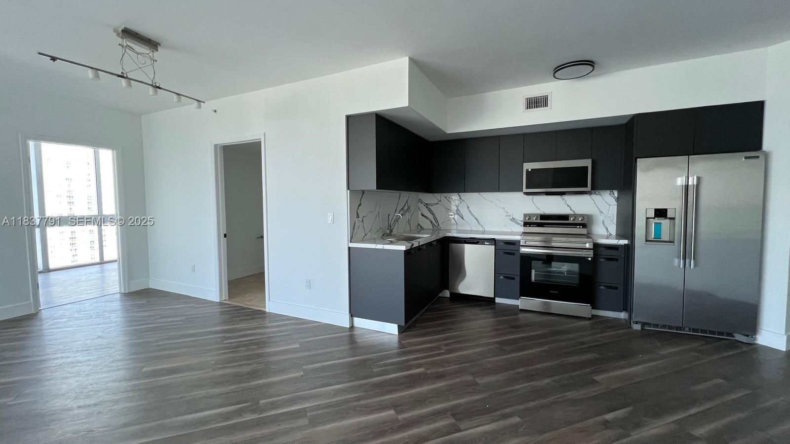 350 S Miami Ave # 2401, Miami FL 33130 — #A11837791