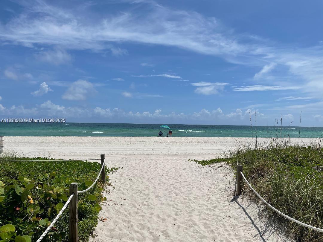 1ad5be0d-6311 5401 Collins Ave # 514, Miami Beach FL 33140 — #A11838362