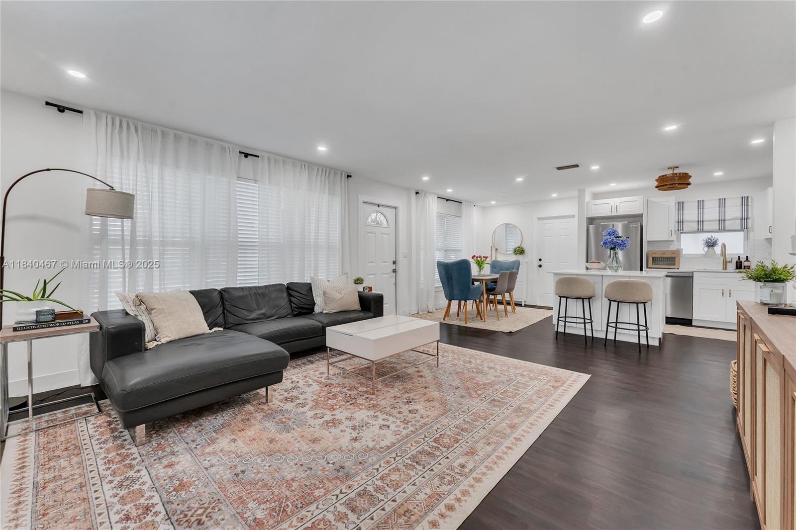 2851 Washington St, Hollywood FL 33020 — #A11840467