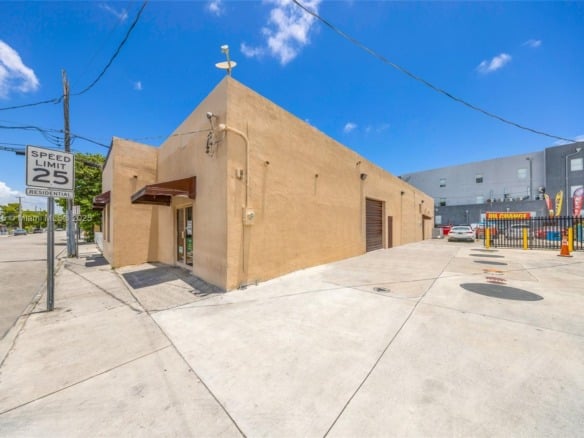 999 W Flagler St, Miami FL 33130 — #A11840615