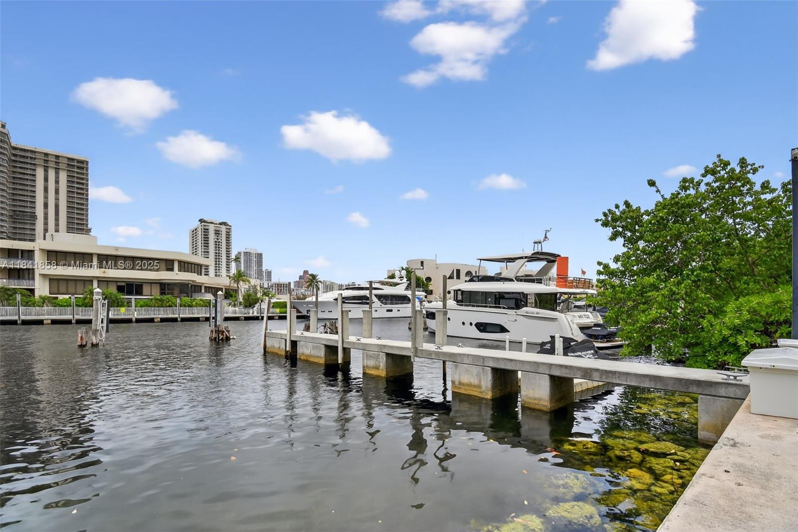 19925 NE 39th PL Boat Slip #16, Aventura FL 33180 — #A11841858
