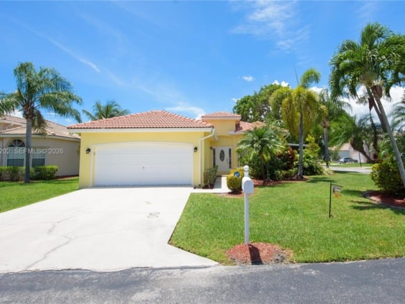 460 SE 24th Dr, Homestead FL 33033 — #A11842202