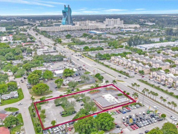 4950 S State Road 7, Hollywood FL 33314 — #A11842366