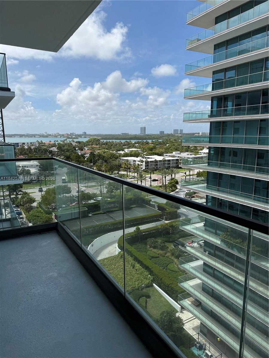 1ad5be0d-6456 10185 NE Collins Ave # 1220, Bal Harbour FL 33154 — #A11842579