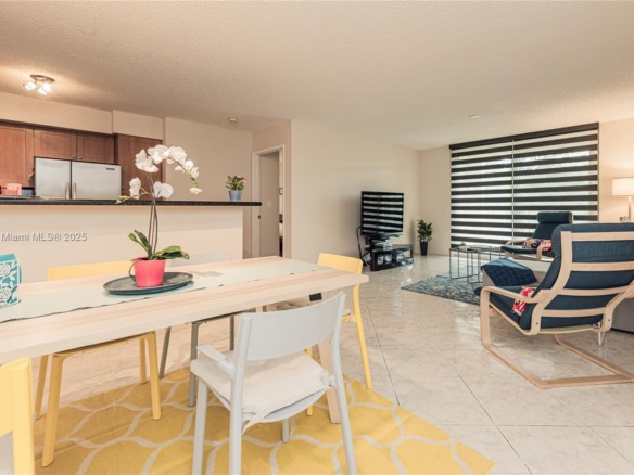19801 E Country Club Dr # 4303, Aventura FL 33180 — #A11842632