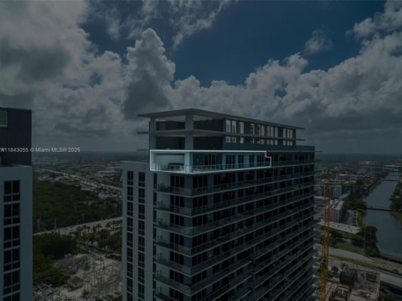 16385 Biscayne Blvd # 4, North Miami Beach FL 33160 — #A11843055