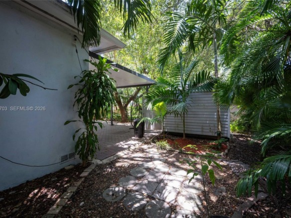 13325 NE 10th Ave, North Miami FL 33161 — #A11843703