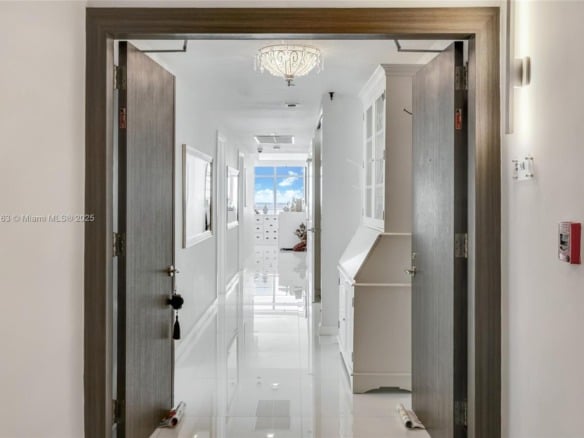 3737 Collins Ave # 801, Miami Beach FL 33140 — #A11844763