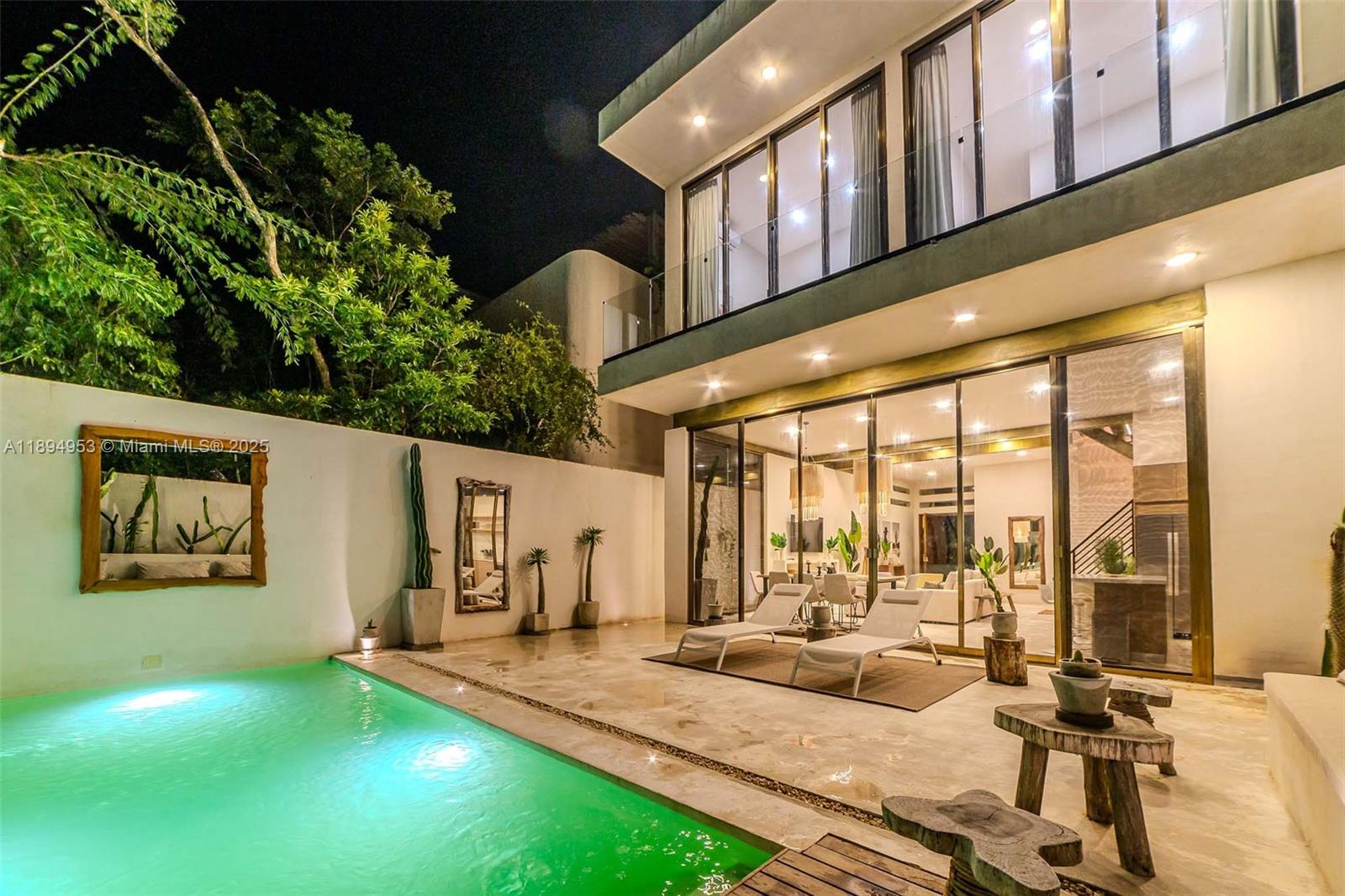 25 Calle Tulipan # 25, TX 77760 — #A11894953