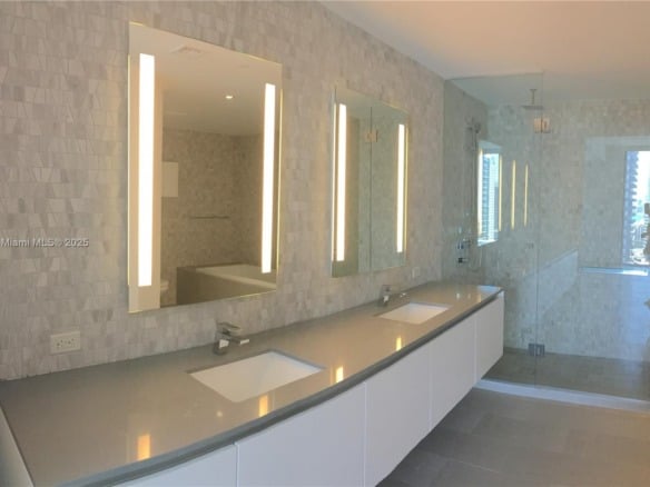 88 SW 7th St # 2305, Miami FL 33130 — #A11845427