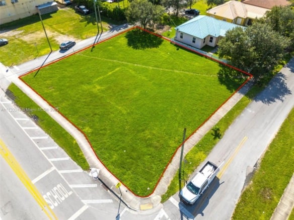 604 SW 6th Ave, Homestead FL 33030 — #A11830048