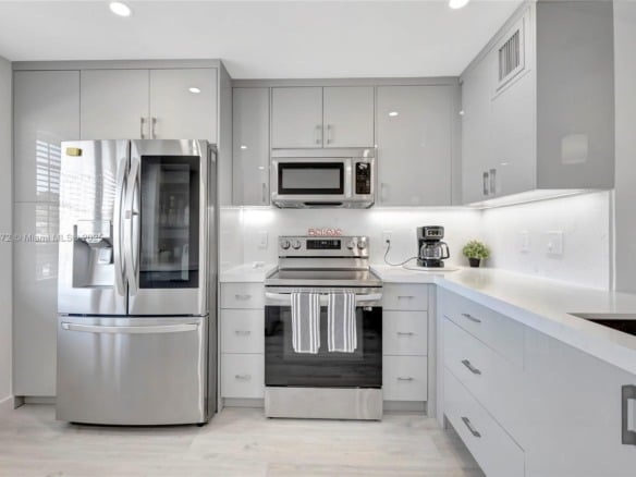 2101 Lucaya Bnd # E3, Coconut Creek FL 33066 — #A11845872