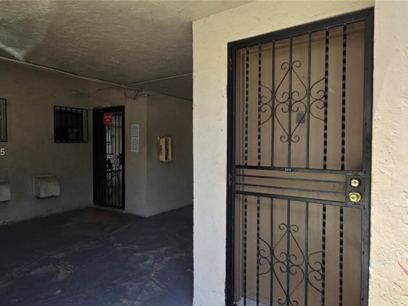 816 NW 87th Ave # 107, Miami FL 33172 — #A11846012