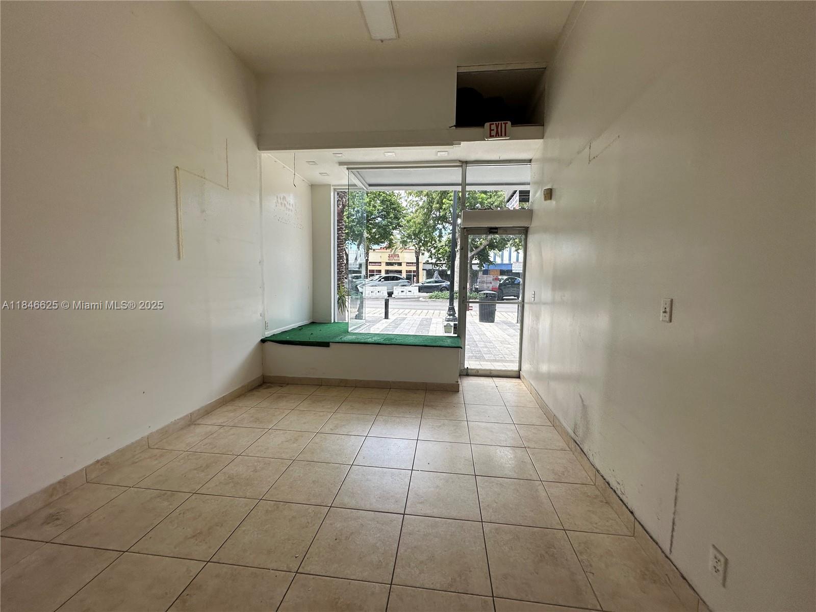1ad5be0d-6607 1932 Hollywood Blvd, Hollywood FL 33020 — #A11846625