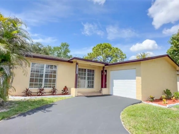 12020 NW 34th Pl, Sunrise FL 33323 — #A11847047
