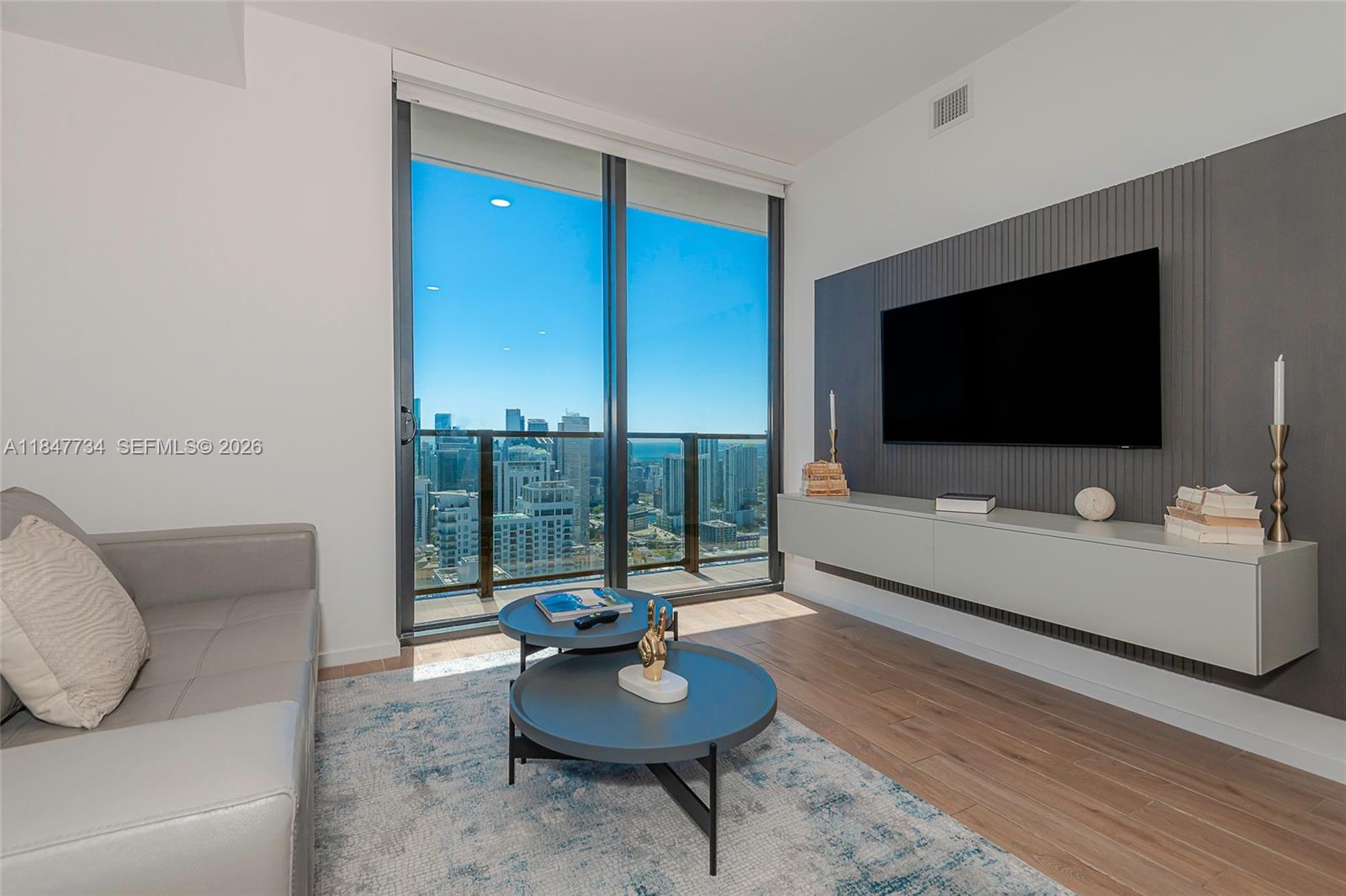 1ad5be0d-6645 398 NE 5th St # 4417, Miami FL 33132 — #A11847734