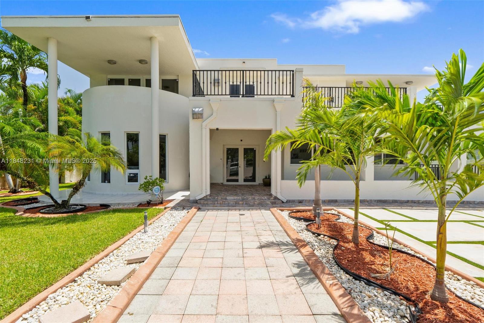 1ad5be0d-6663 5045 SW 67th Ave, South Miami FL 33155 — #A11848231