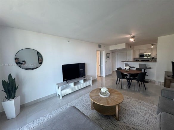 1155 Brickell Bay Dr # 307, Miami FL 33131 — #A11848354