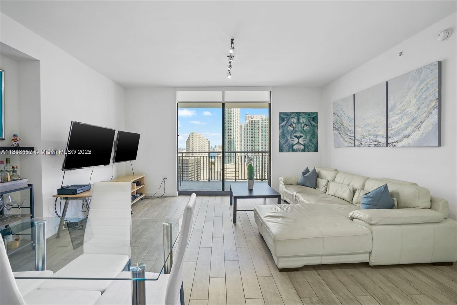1ad5be0d-6685 999 SW 1st Ave # 2717, Miami FL 33130 — #A11848657