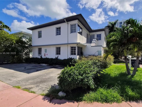 1485 Bay Rd, Miami Beach FL 33139 — #A11899381