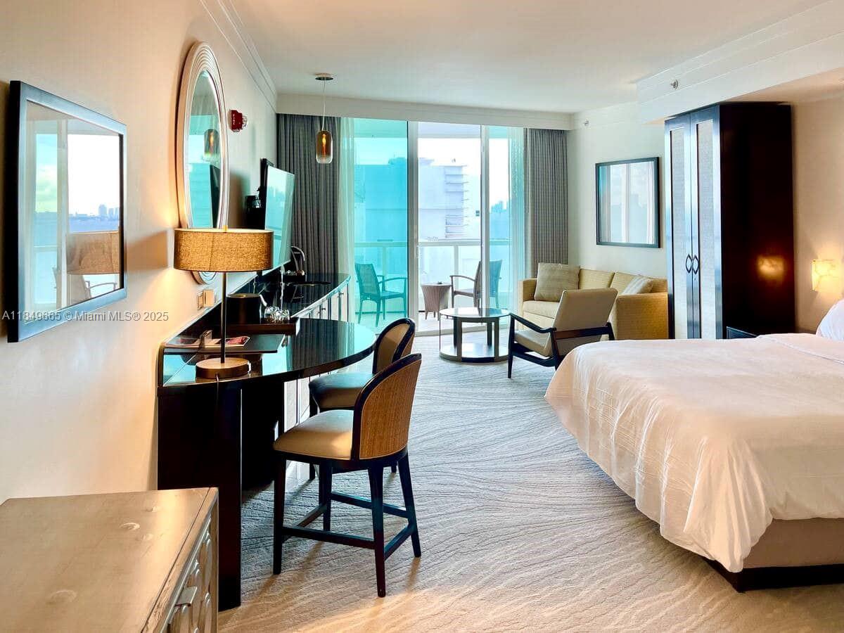 4391 Collins Ave # 918, Miami Beach FL 33140 — #A11849665