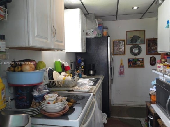 163 NW 18th Ct, Miami FL 33125 — #A11850559