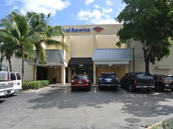 3800 W Broward Blvd, Plantation FL 33312 — #A11893932