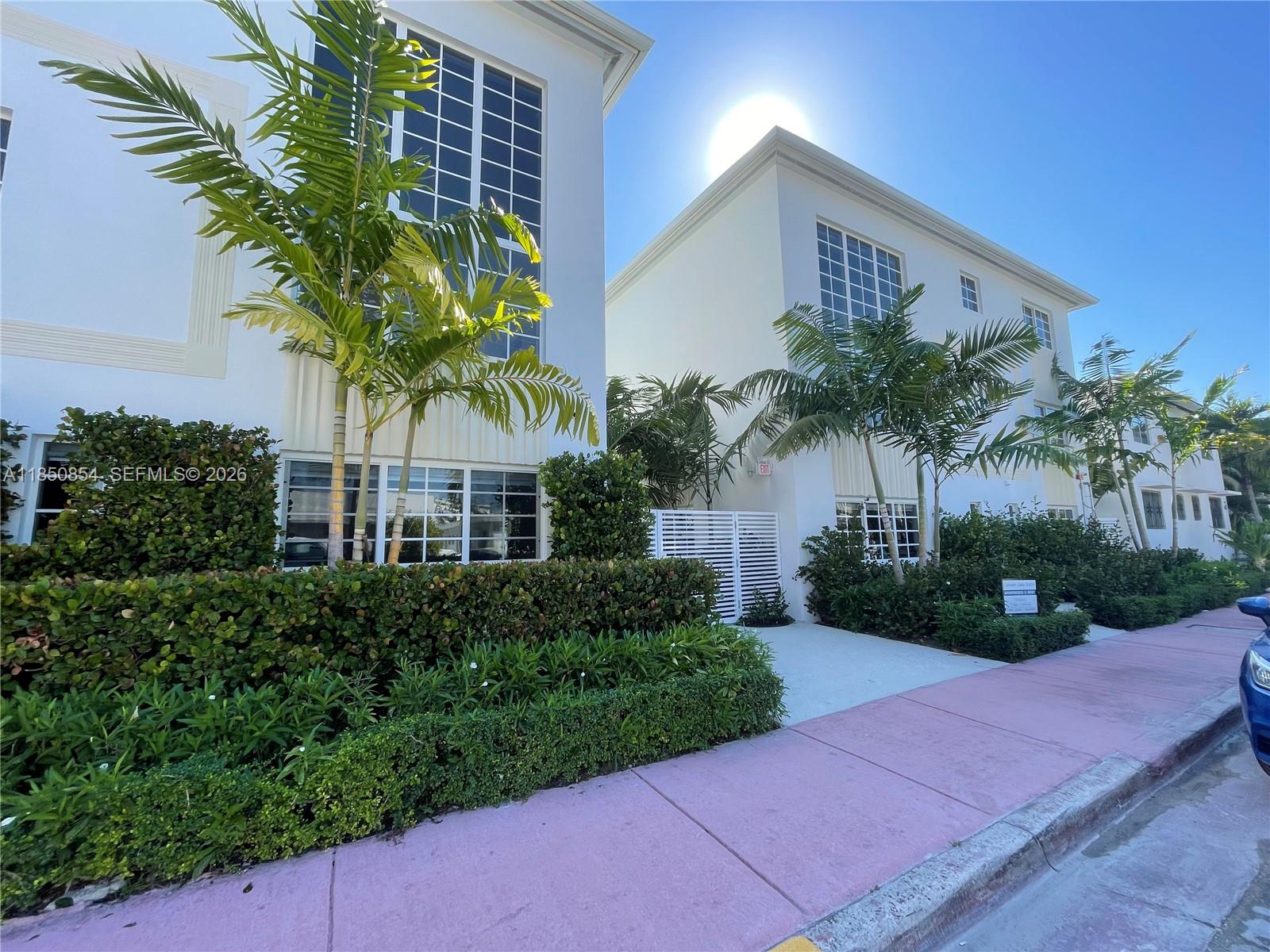 1ad5be0d-6761 8035 ABBOTT AV, Miami Beach FL 33141 — #A11850854