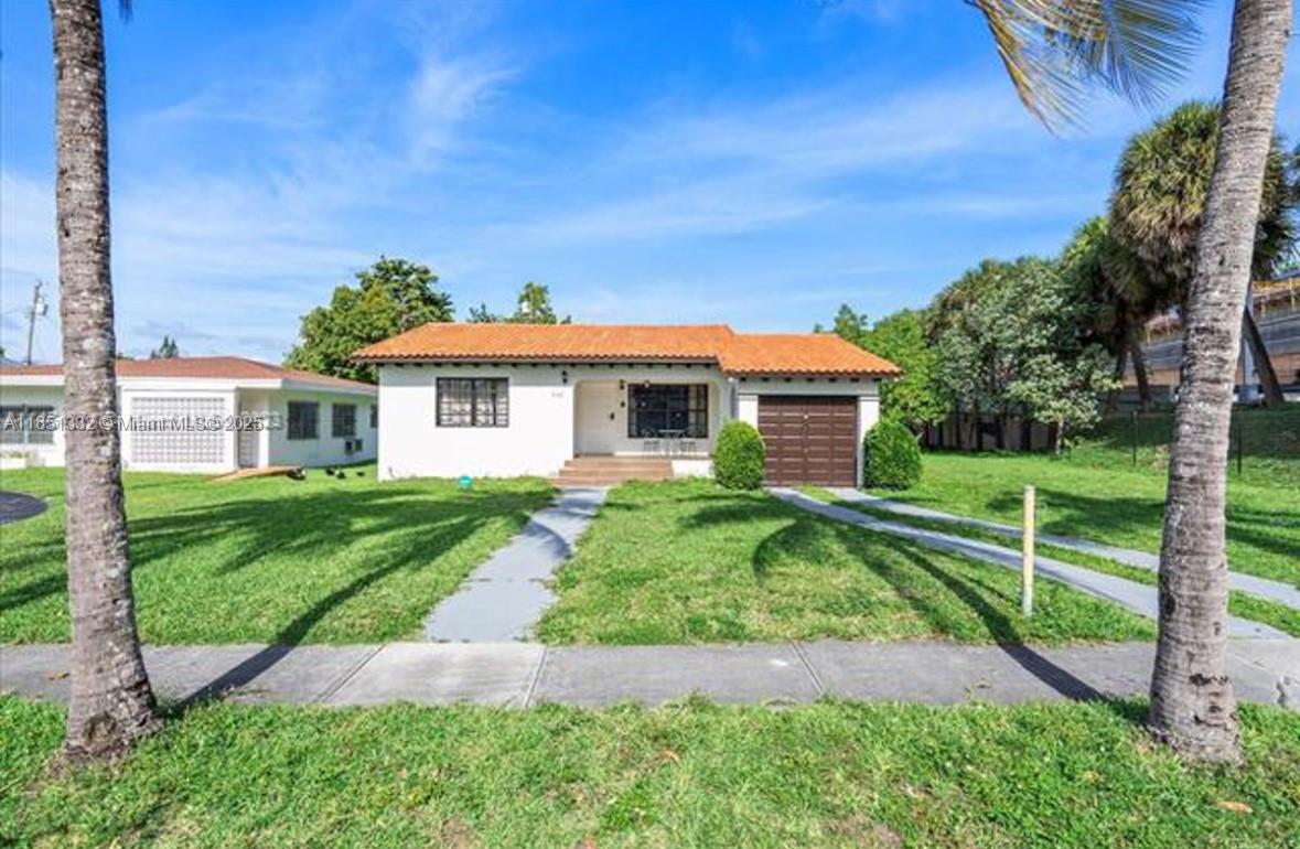 1ad5be0d-6776 860 NW 17th Ct, Miami FL 33125 — #A11851332