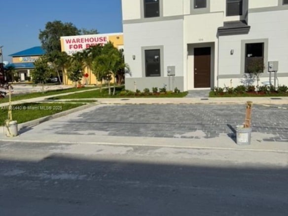 1037 NW 1 ave, Florida City FL 33034 — #A11851440