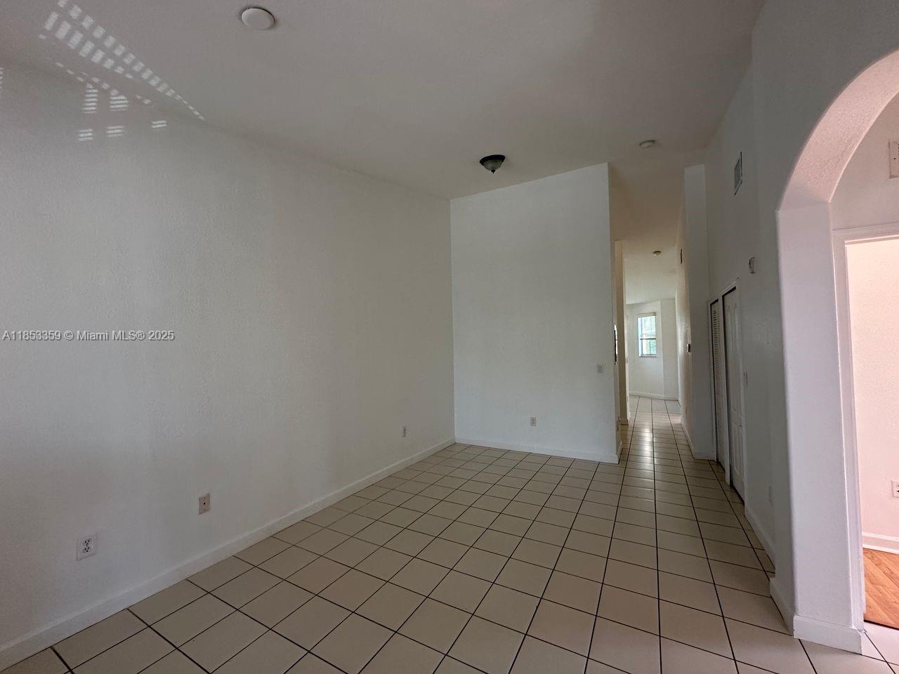 1ad5be0d-6858 1568 SE 26th St # 200, Homestead FL 33035 — #A11853359