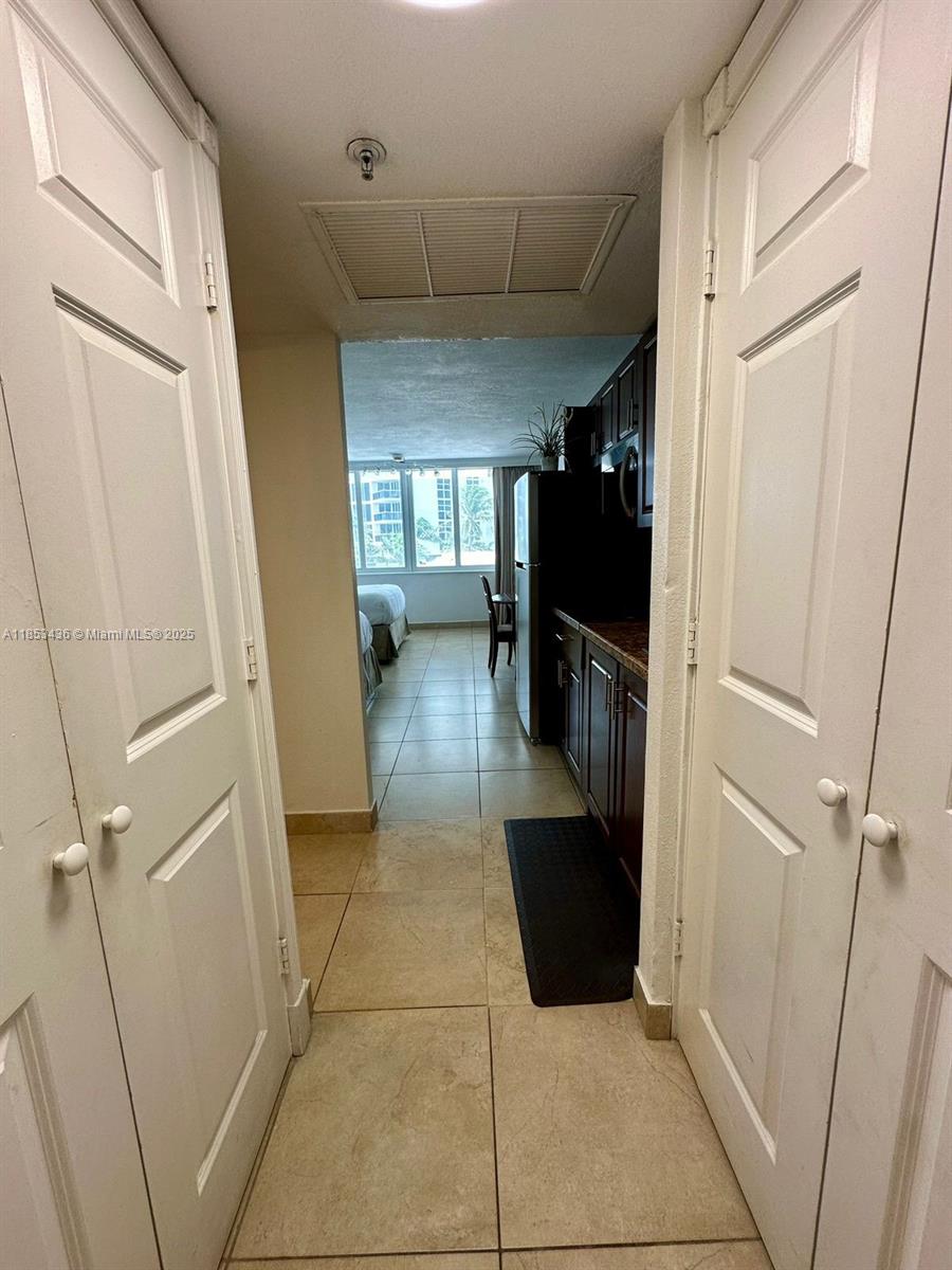 1ad5be0d-6859 19201 Collins Ave # 108, Sunny Isles Beach FL 33160 — #A11853436