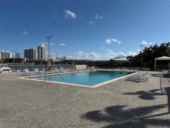 18031 Biscayne Blvd, Aventura FL 33160 — #A11732558