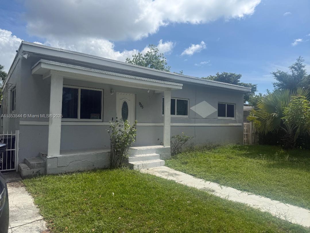 1ad5be0d-6863 985 NE 146th St, North Miami FL 33161 — #A11853544