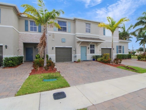 789 SE 16th Ct, Homestead FL 33034 — #A11854882