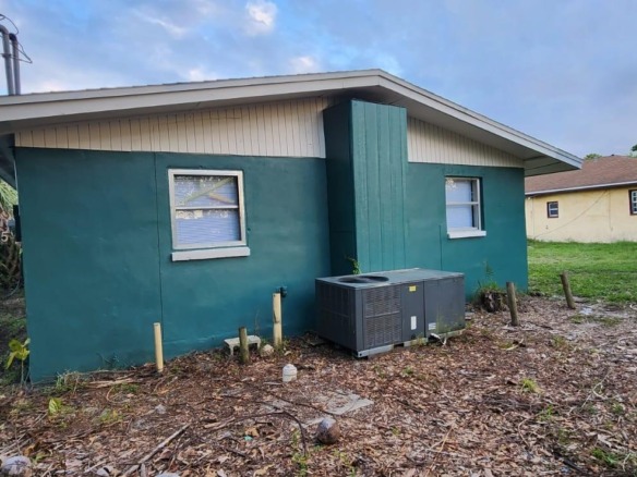 3147 Economy, Fort Myers FL 33916 — #A11855279