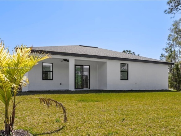 829 Gillian Ave, Lehigh Acres FL 33974 — #A11855361