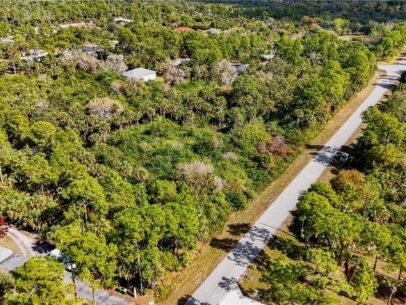 3132 SE 24 Ave, Naples FL 34117 — #A11855653