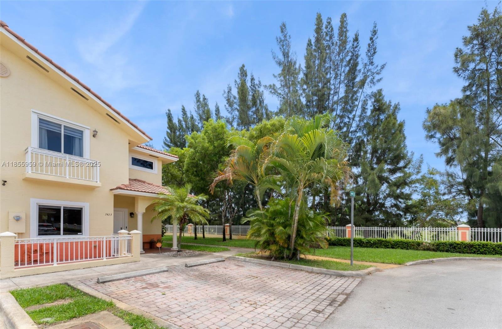S 7423 NW 182nd St, Hialeah FL 33015 — #A11855959