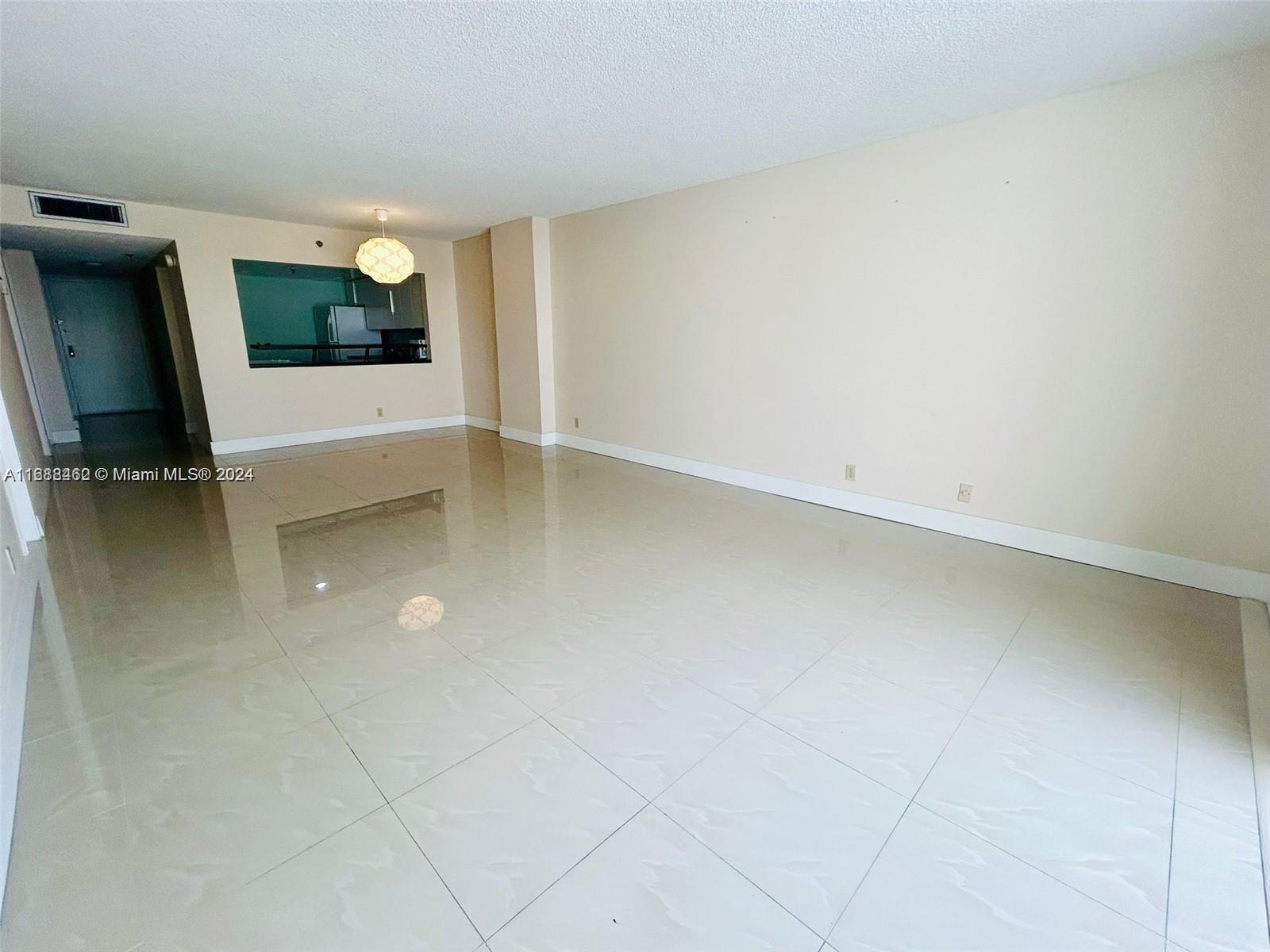 1ad5be0d-697 Listing #A11688462