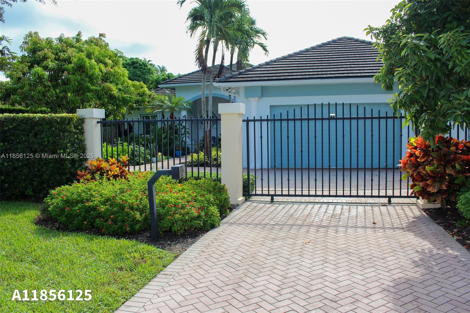 1ad5be0d-6973 15255 SW 80th Ave, Palmetto Bay FL 33157 — #A11856125