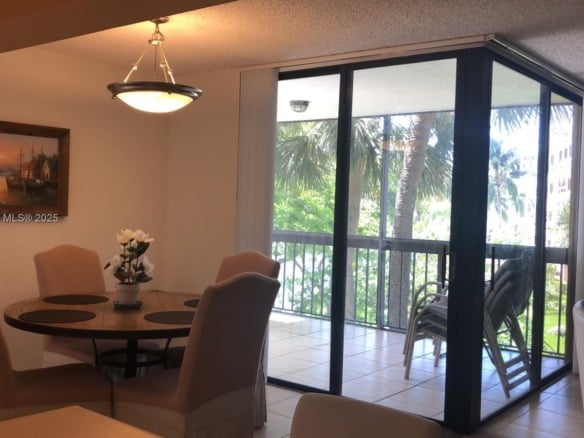 Listing #A11856773