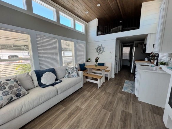 325 Calusa St 302, Key Largo FL 33037 — #A11857684